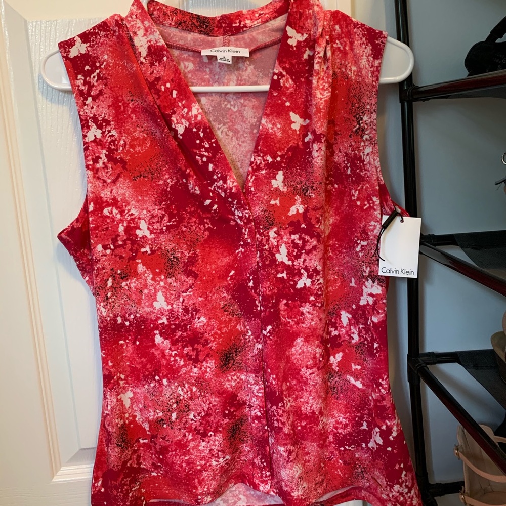 ✨NWT✨ Calvin Klein sleeveless top